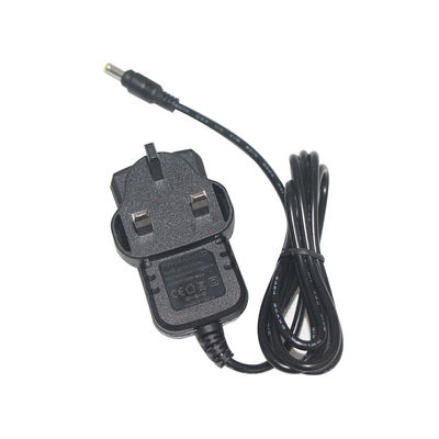 Адаптер питания постоянного тока UK Plug 5V 3A с несколькими выходными разъемами