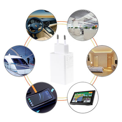 Европейский GaN Tech 3 портов 65 Вт USB C USB-A QC3.0 зарядное устройство для ноутбуков Белый
