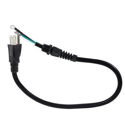 Силовой кабель NEMA 5-15P с угловым разъемом к вилке Schuko с защитой от натяжения