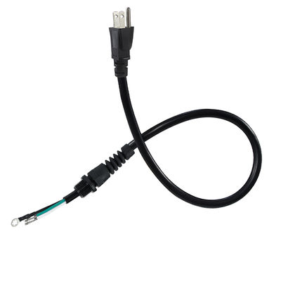 Силовой кабель NEMA 5-15P с угловым разъемом к вилке Schuko с защитой от натяжения